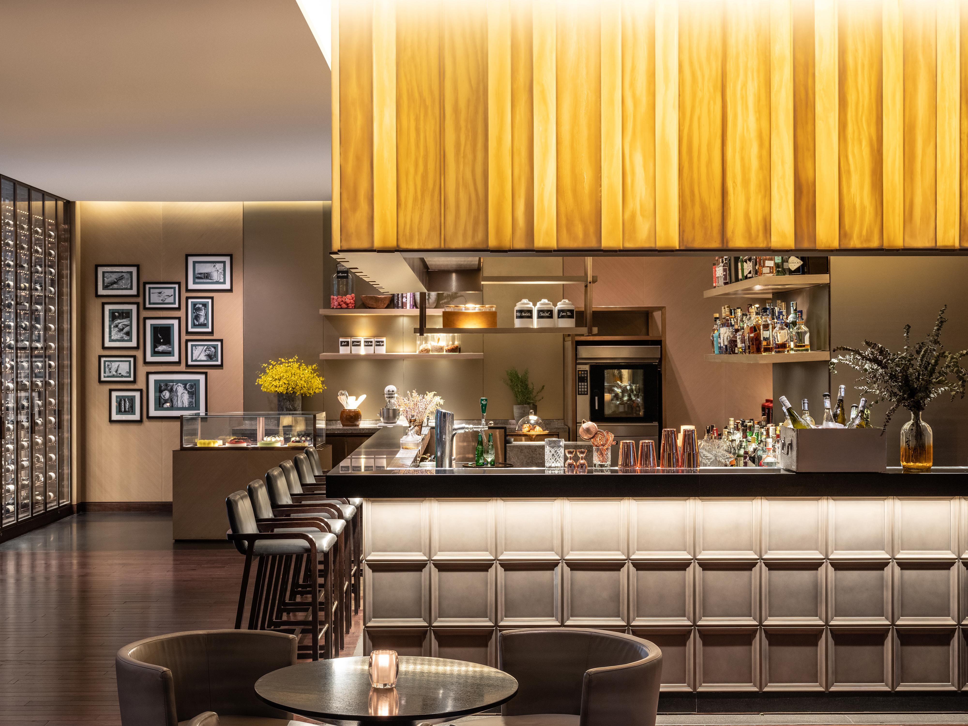होटल New World Saigon 5*
